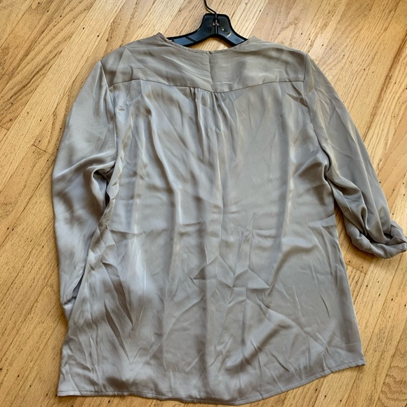 Ladies satin blouse by The Limited size L - Picture 7 of 7